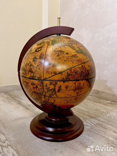 Глобус настольный - бар, хорошее состояние