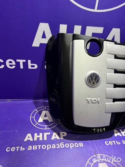 Крышка двигателя Volkswagen Touareg 7L GP BPE 2008