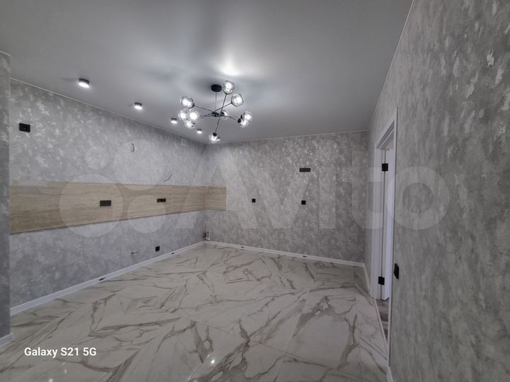 3-к. квартира, 69 м², 9/18 эт.