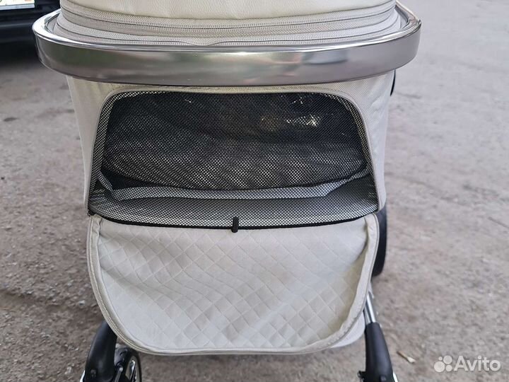 Коляска с рождения новая