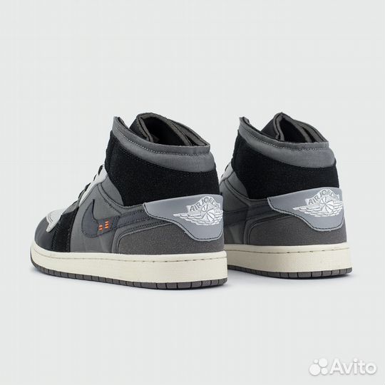 Кроссовки Nike Air Jordan 1