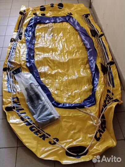 Лодка пвх Intex Challenger 3 (на 3 чел)