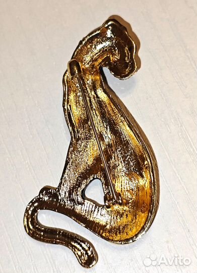 Брошь лео Царица