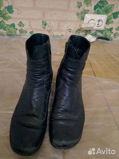 Полусапожки женские 40 размера натуральная кожа