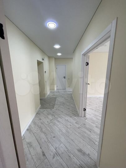 2-к. квартира, 75 м², 1/12 эт.