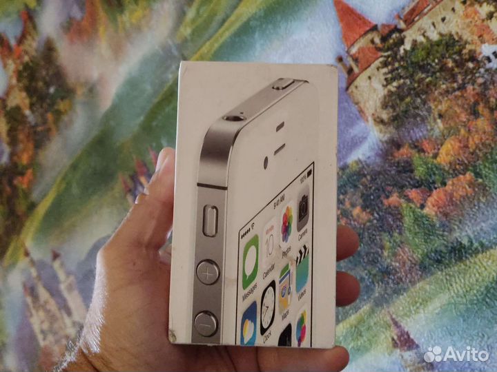 Телефон iPhone 4s