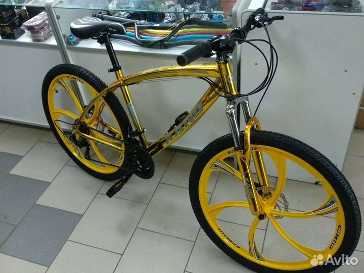 Велосипед на дисках золотой 24 дюйма