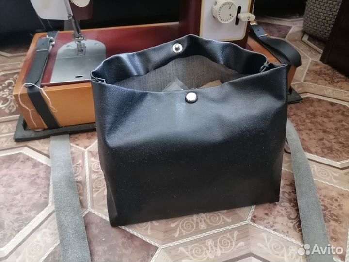 Швейная машина Чайка 132м