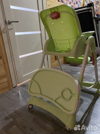 Детский стол и стул