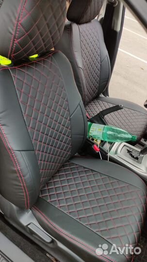 Автомобильные чехлы красная строчка