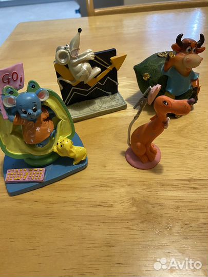 Сувенирные фигурки