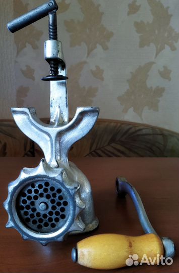 Мясорубка ручная СССР