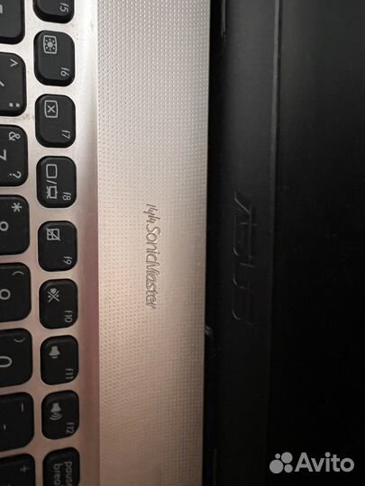Ноутбук asus
