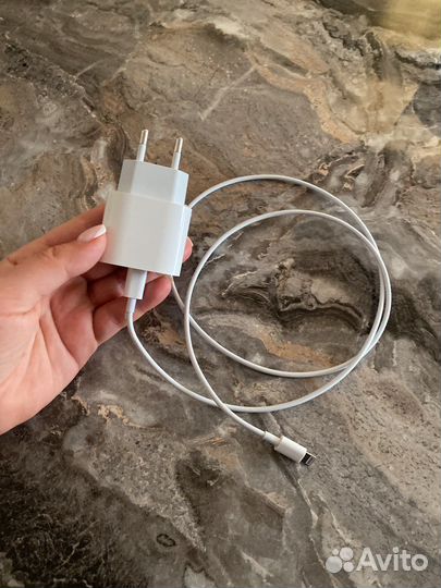Быстрая зарядка для iPhone