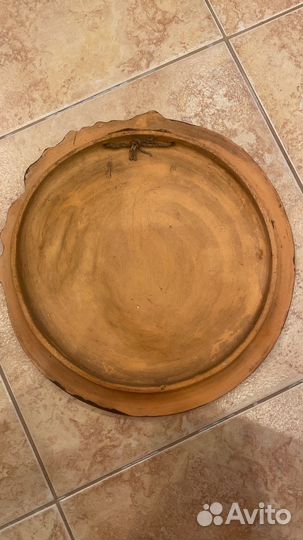 Настенная тарелка