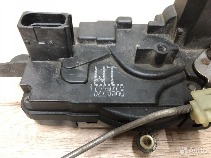 Передний правый замок Astra h