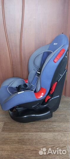 Детское автокресло