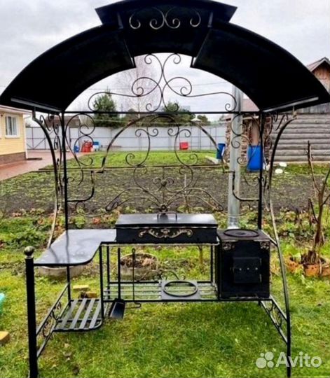 Кованые мангалы с крышей