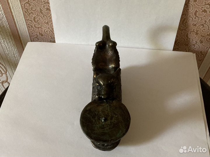 Подсвечник-грифон