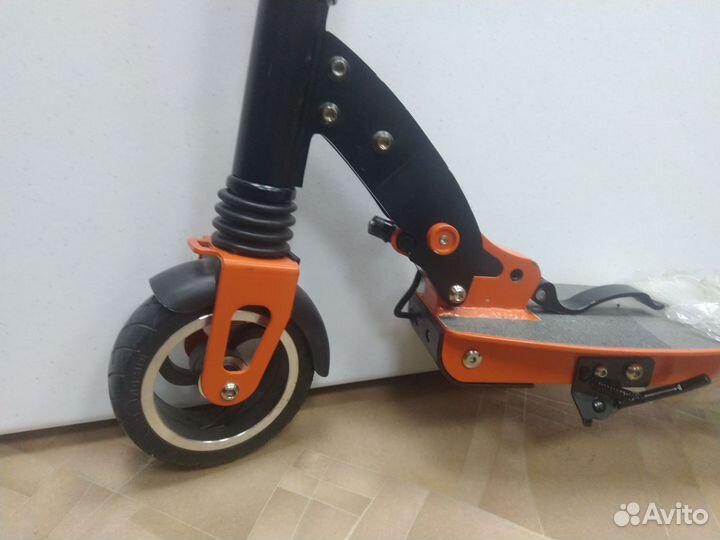 Электросамокат novatrack
