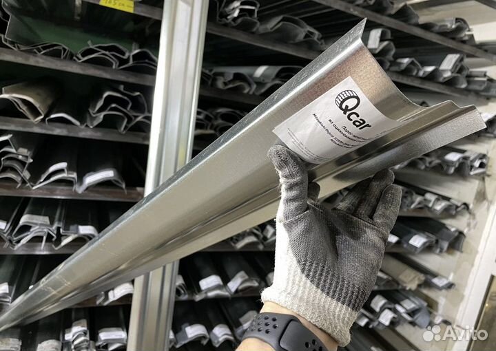 Порог правый Mitsubishi Pajero III (Montero) 1999