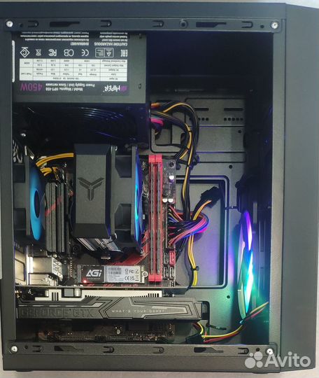 New игров Onix7 /Int X.1240v2 3.8GHz/GTX1650D6/M.2