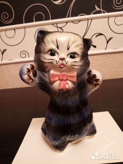 Кошка-копилка