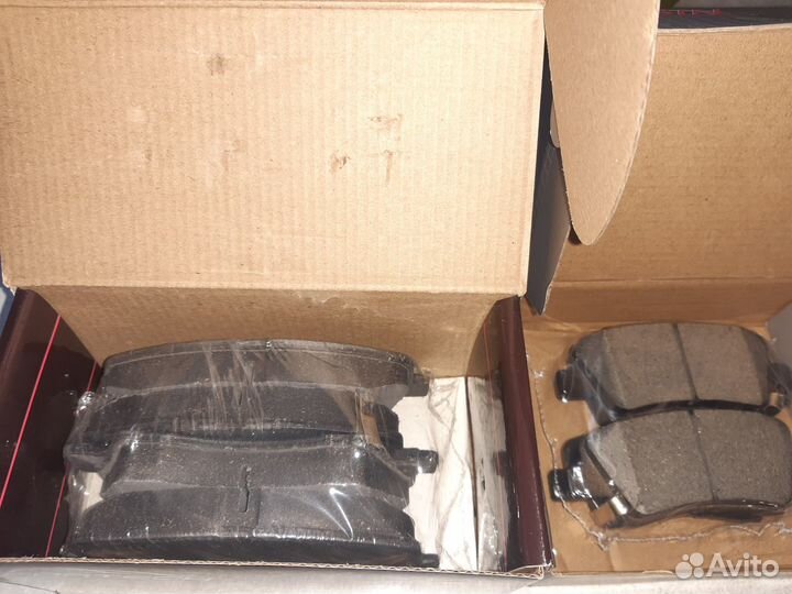 Тормозные колодки на hyundai solaris kia rio
