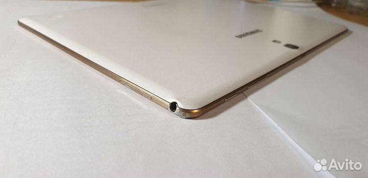 Samsung galaxy tab S 10.5