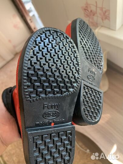 Детские резиновые сапоги