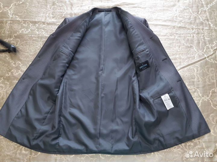 Стильный молодёжный мужской костюм