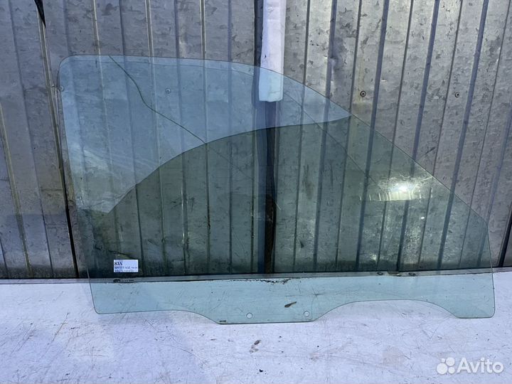 Стекло переднее правое Kia Sportage 1. 1995-2003