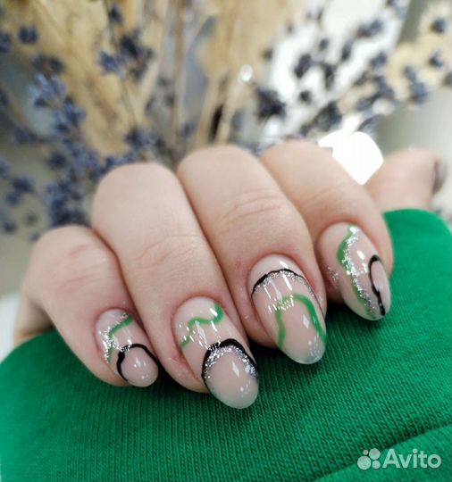 Маникюр с покрытием гель-лаком