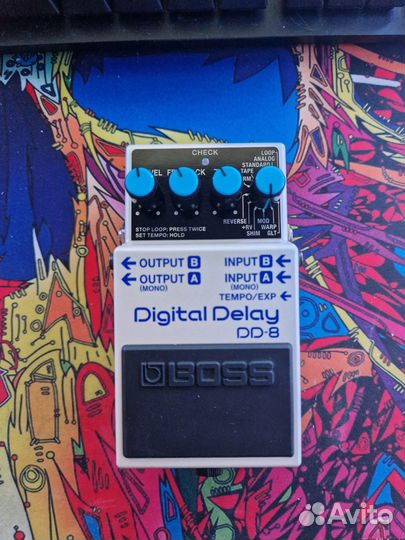 Гитарная педаль дилей Boss DD8