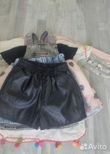 Одежда для девочки пакетом 104- 110