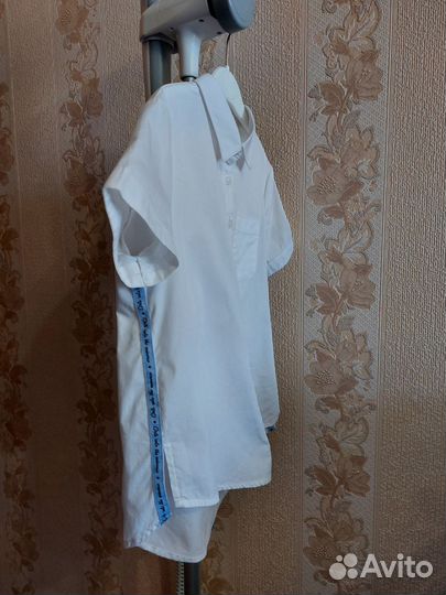 Школьная форма (брюки, кардиган, две рубашки)