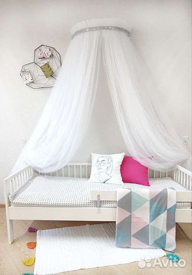 Балдахин для кровати