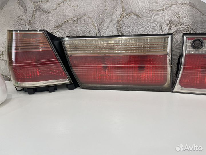 Фары Toyota Crown в Иркутске