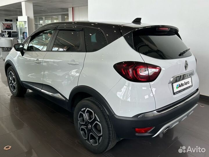 Renault Kaptur 1.6 CVT, 2022, 30 800 км