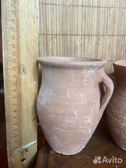 Глиняные крынки ручной работы, кувшины интерьерные