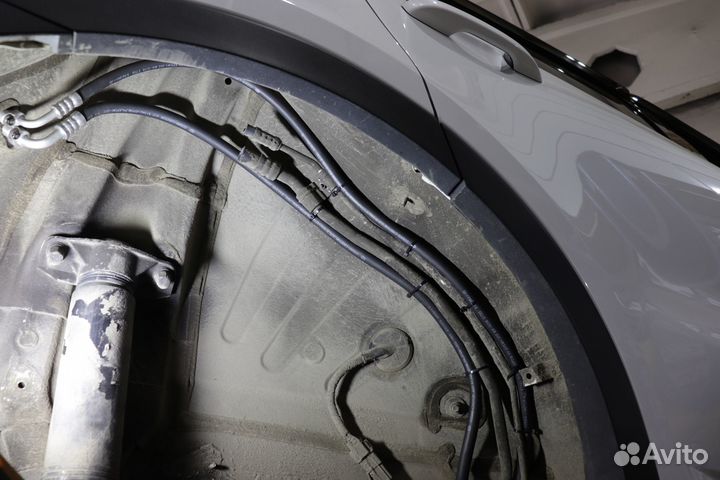 Kia Sorento IV шланги заднего кондиционера