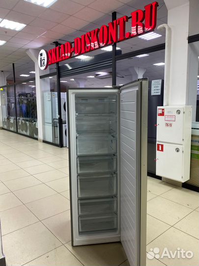 Морозильный шкаф dexp 245л NoFrost