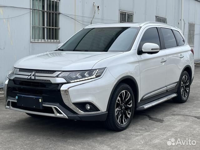 Mitsubishi Outlander 2.4 CVT, 2021, 35 000 км