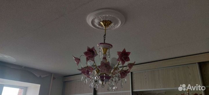 Люстры потолочные