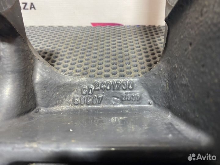 Кронштейн передней рессоры правый Scania 6-series