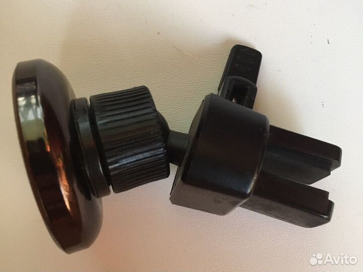 Магнитный держатель