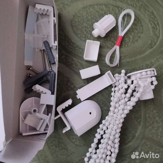 Крепление для рулонных штор новое