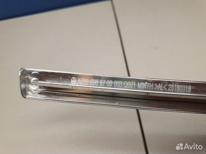 Молдинг рамки задней левой двери Mercedes S-klasse