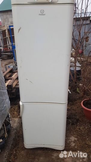 Холодильник бу