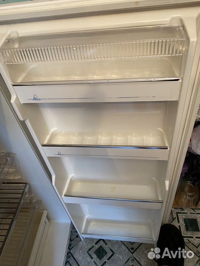 Холодильник